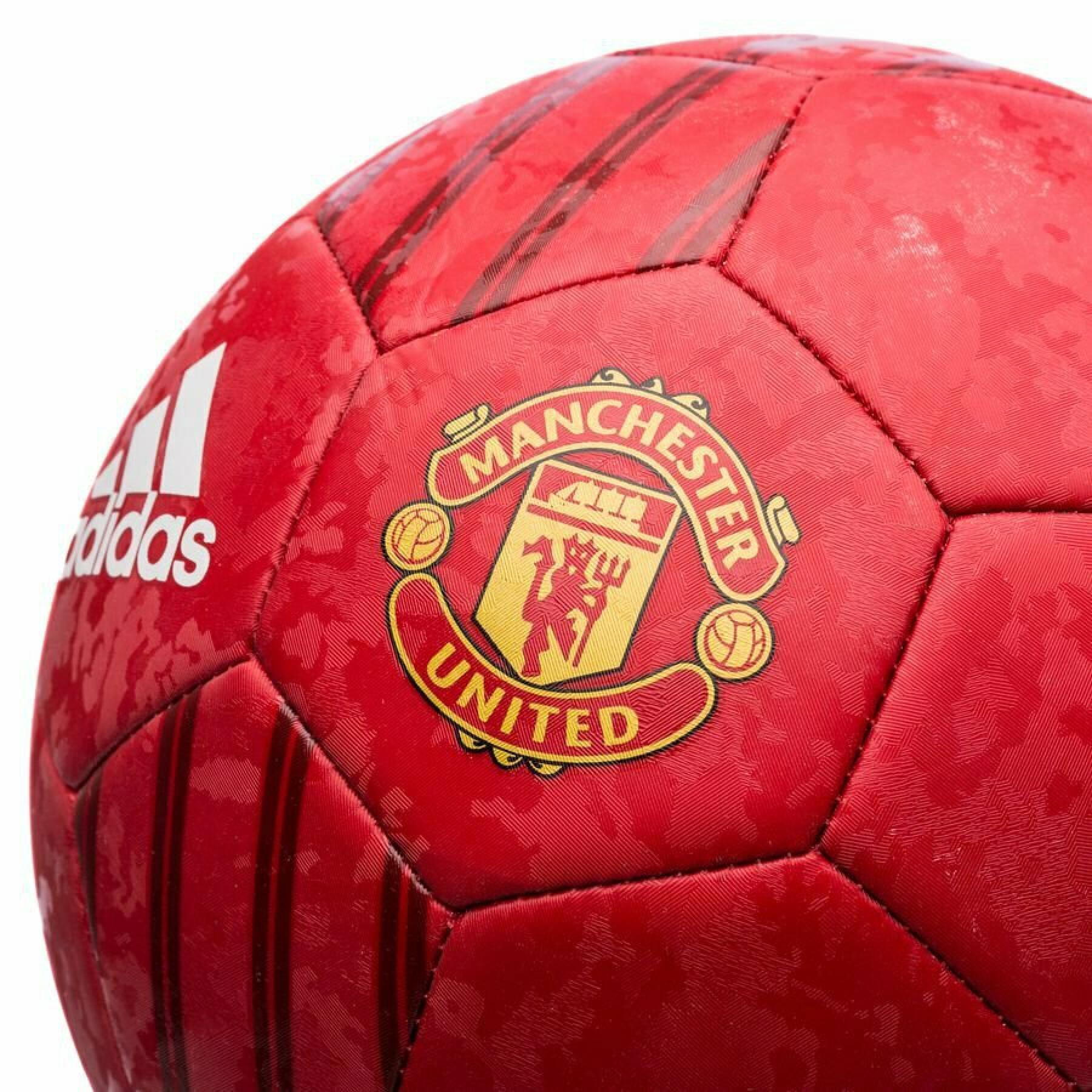 Bola home Manchester United