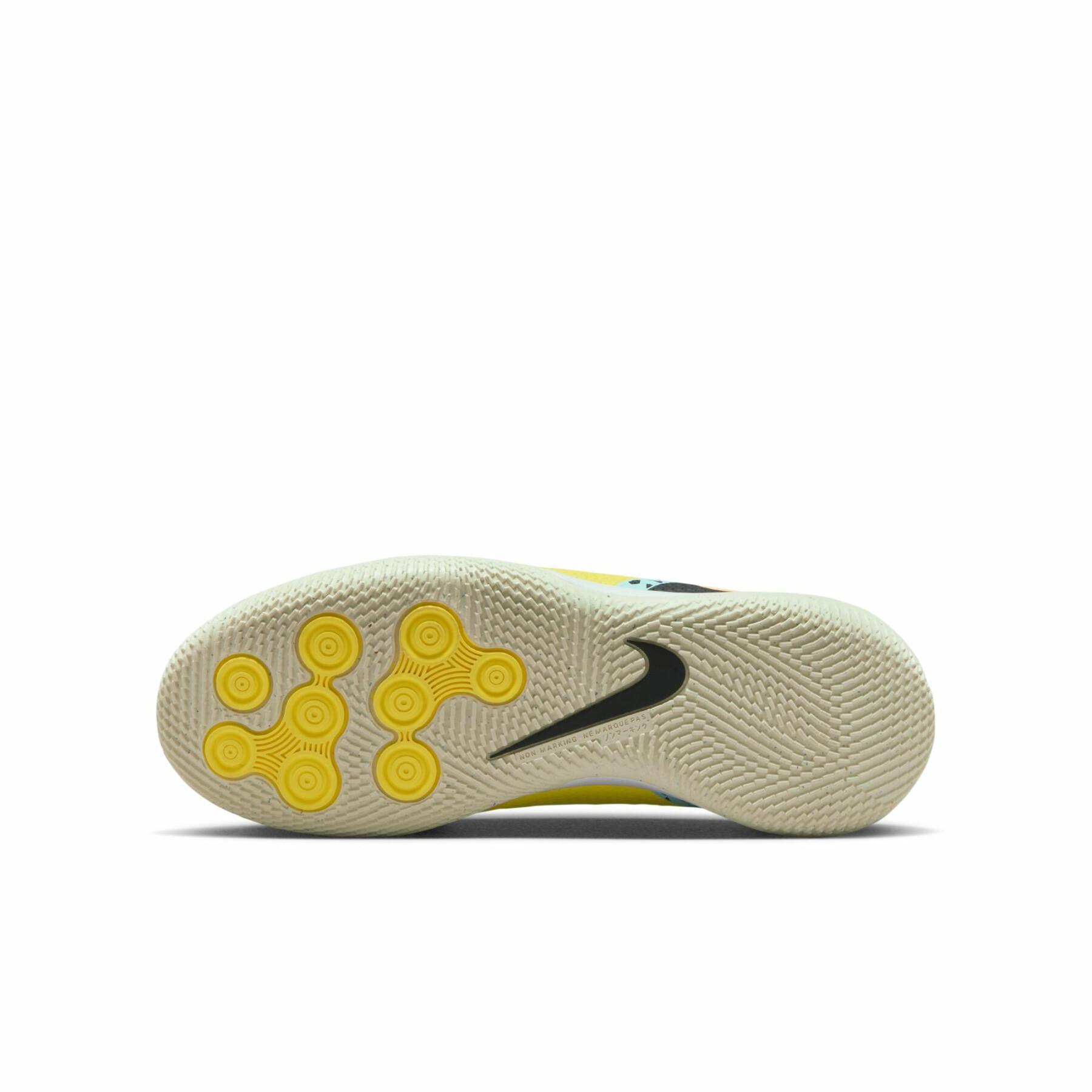 Sapatos de futebol para crianças Nike Phantom GT2 Academy IC - Lucent Pack