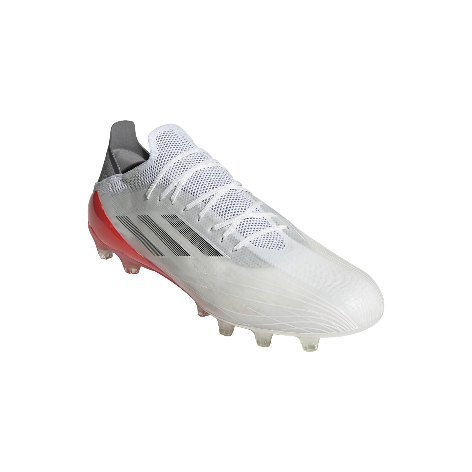 Sapatos de futebol adidas X Speedflow.1
