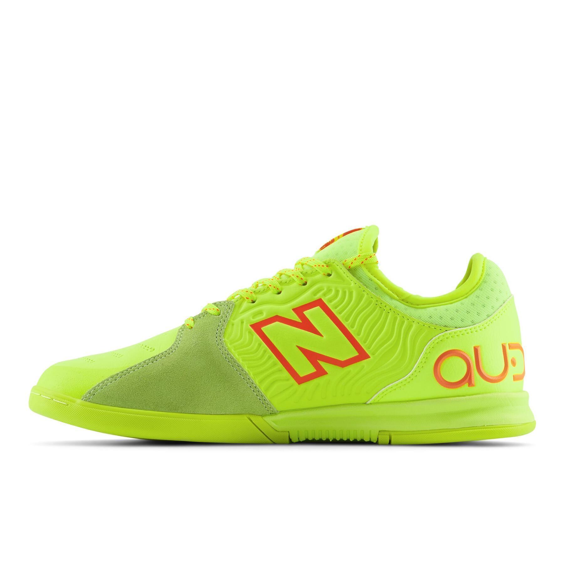Sapatos de futsal New Balance Audazo v5+ Pro