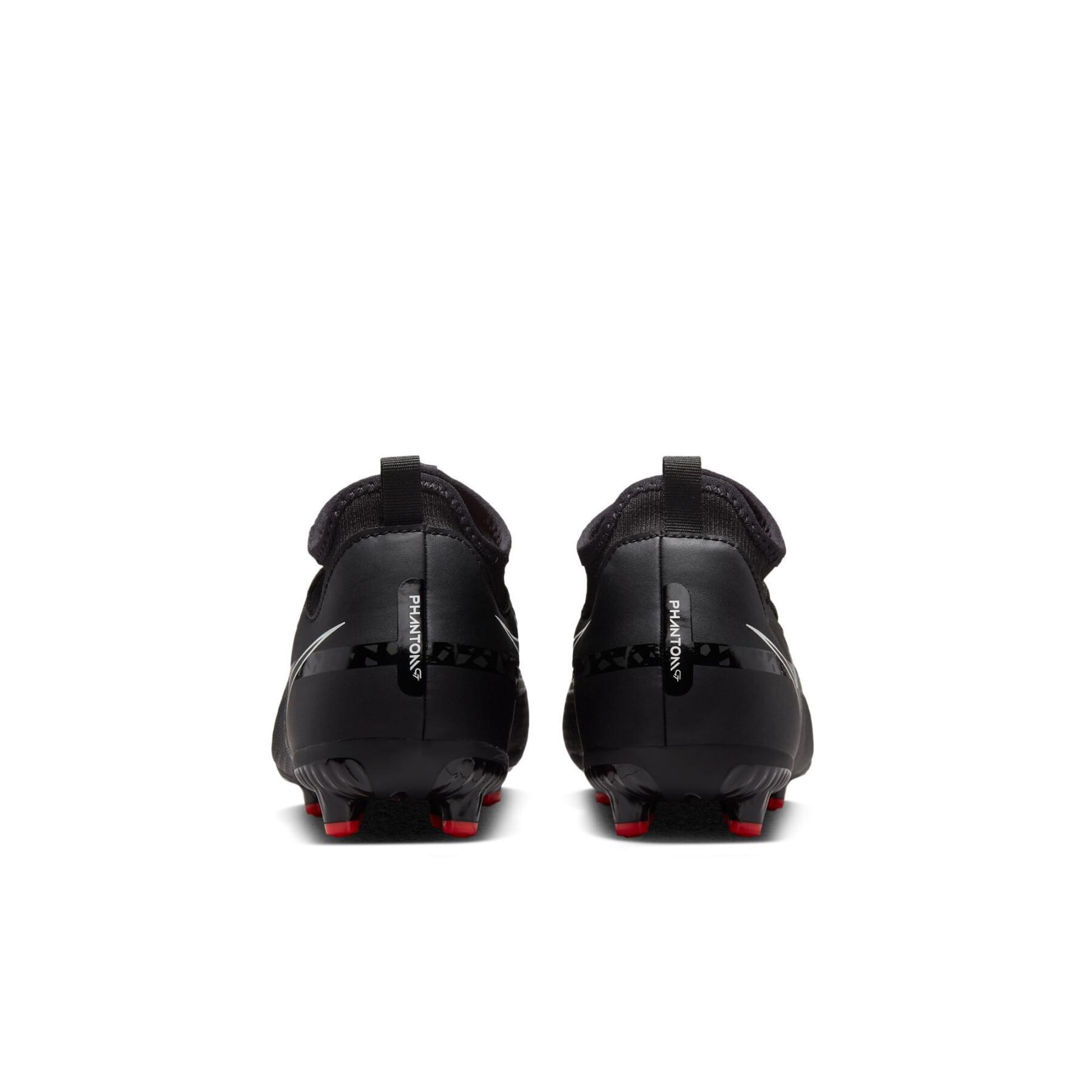 Sapatos de futebol para crianças Nike Phantom GT2 Academy Dynamic Fit MG - Shadow Black Pack