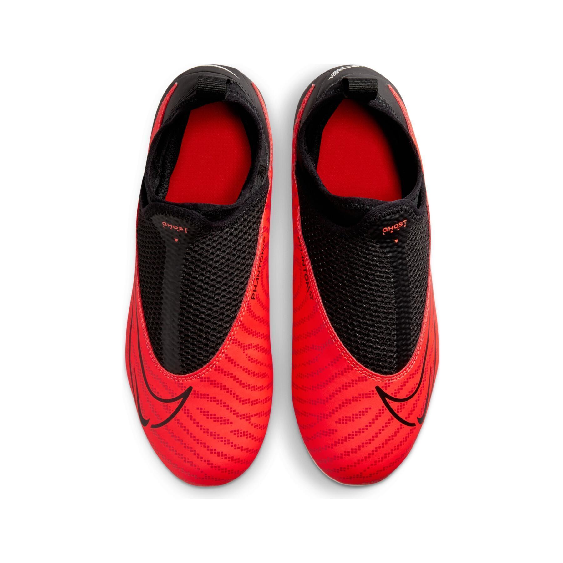 Sapatos de futebol para crianças Nike Phantom GX Academy Dynamic Fit MG - Ready Pack
