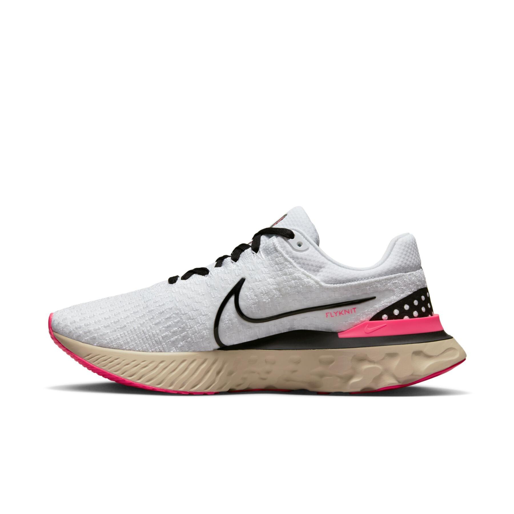 Sapatos de mulher running Nike React Infinity Run Flyknit 3