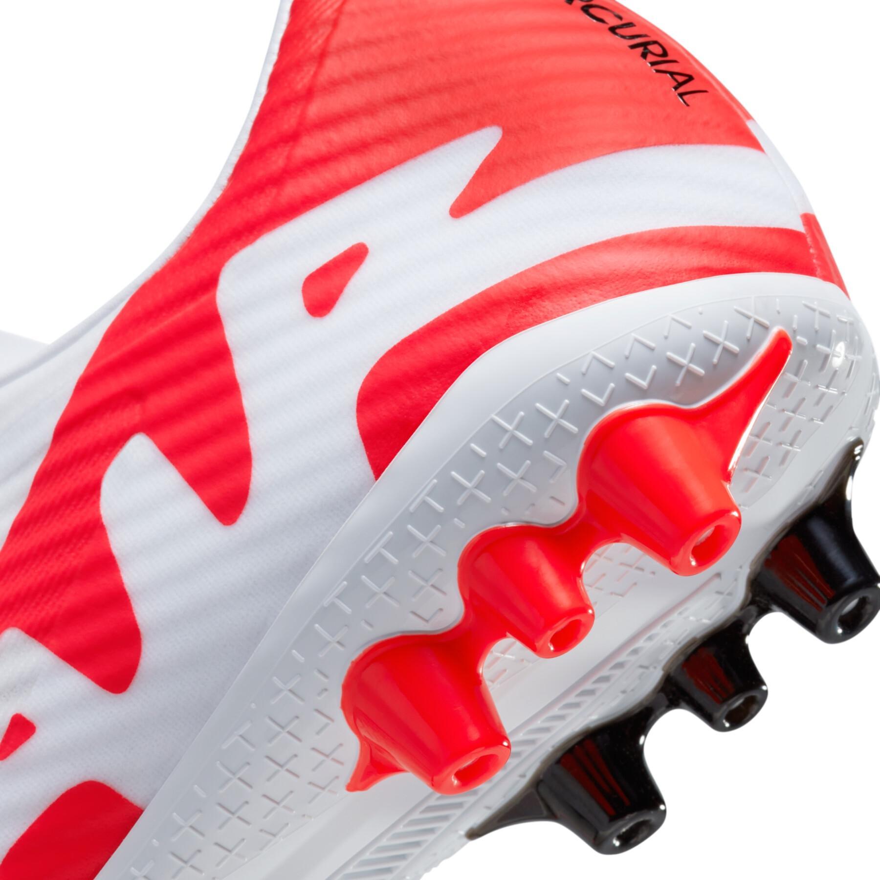 Sapatos de futebol Nike Zoom Mercurial Vapor 15 Academy AG