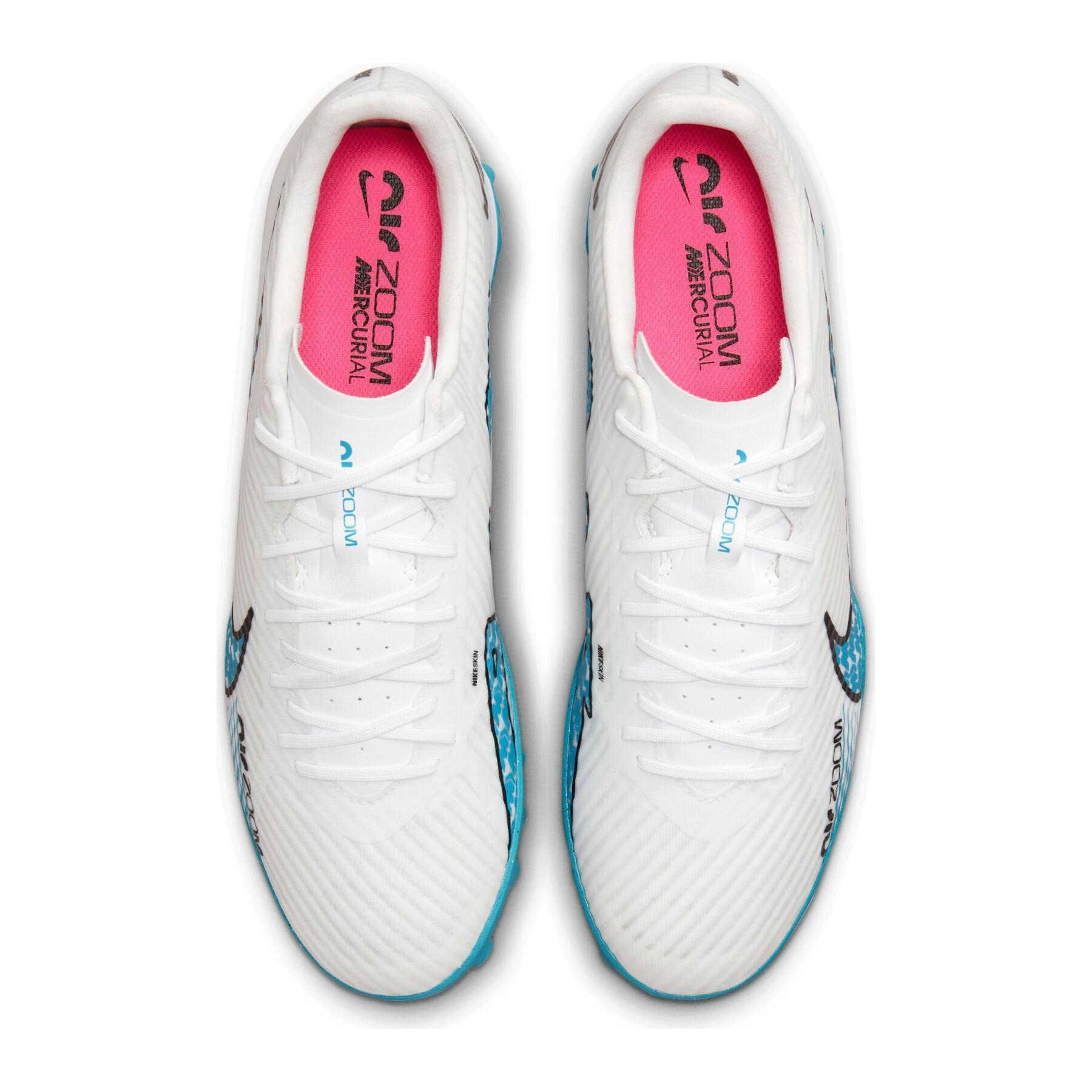 Sapatos de futebol Nike Zoom Mercurial Vapor 15 Academy TF - Blast Pack