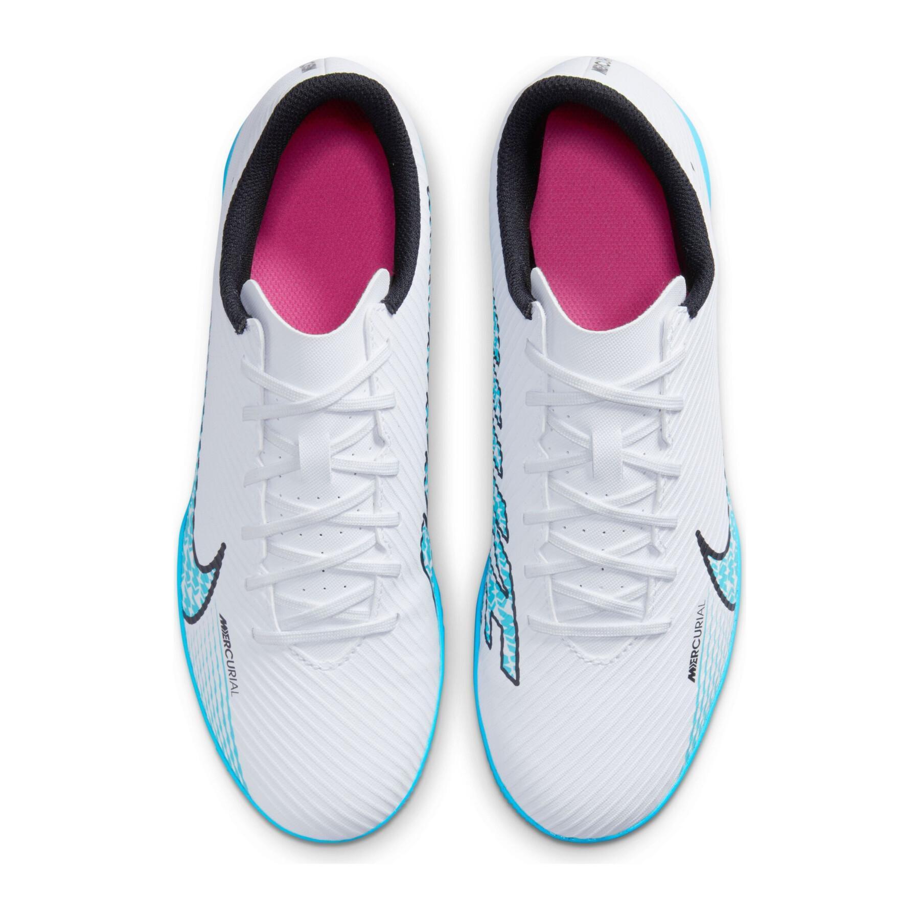 Sapatos de futebol Nike Mercurial Vapor 15 Club IC - Blast Pack