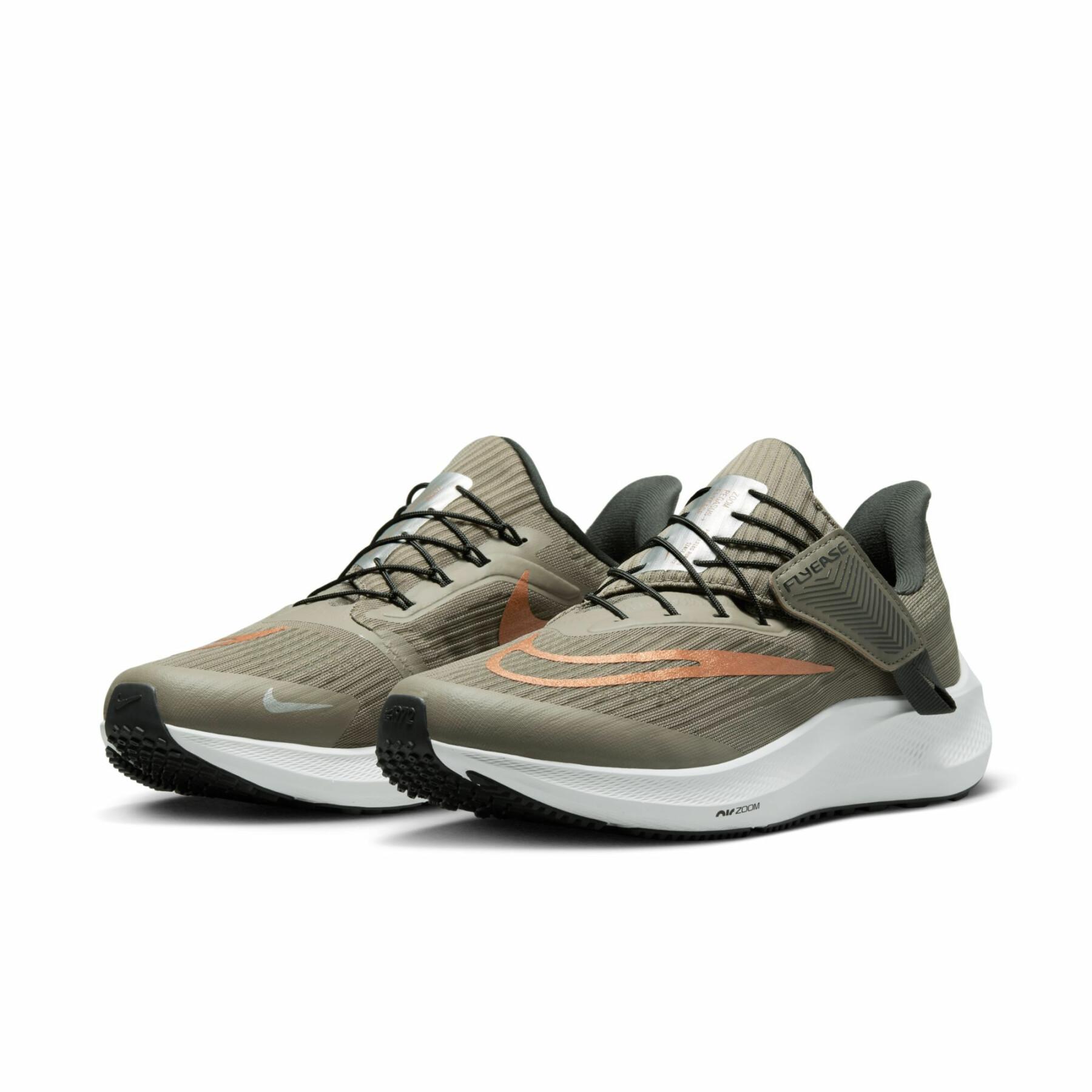 Sapatos de corrida para mulheres Nike Air Zoom Pegasus Flyease
