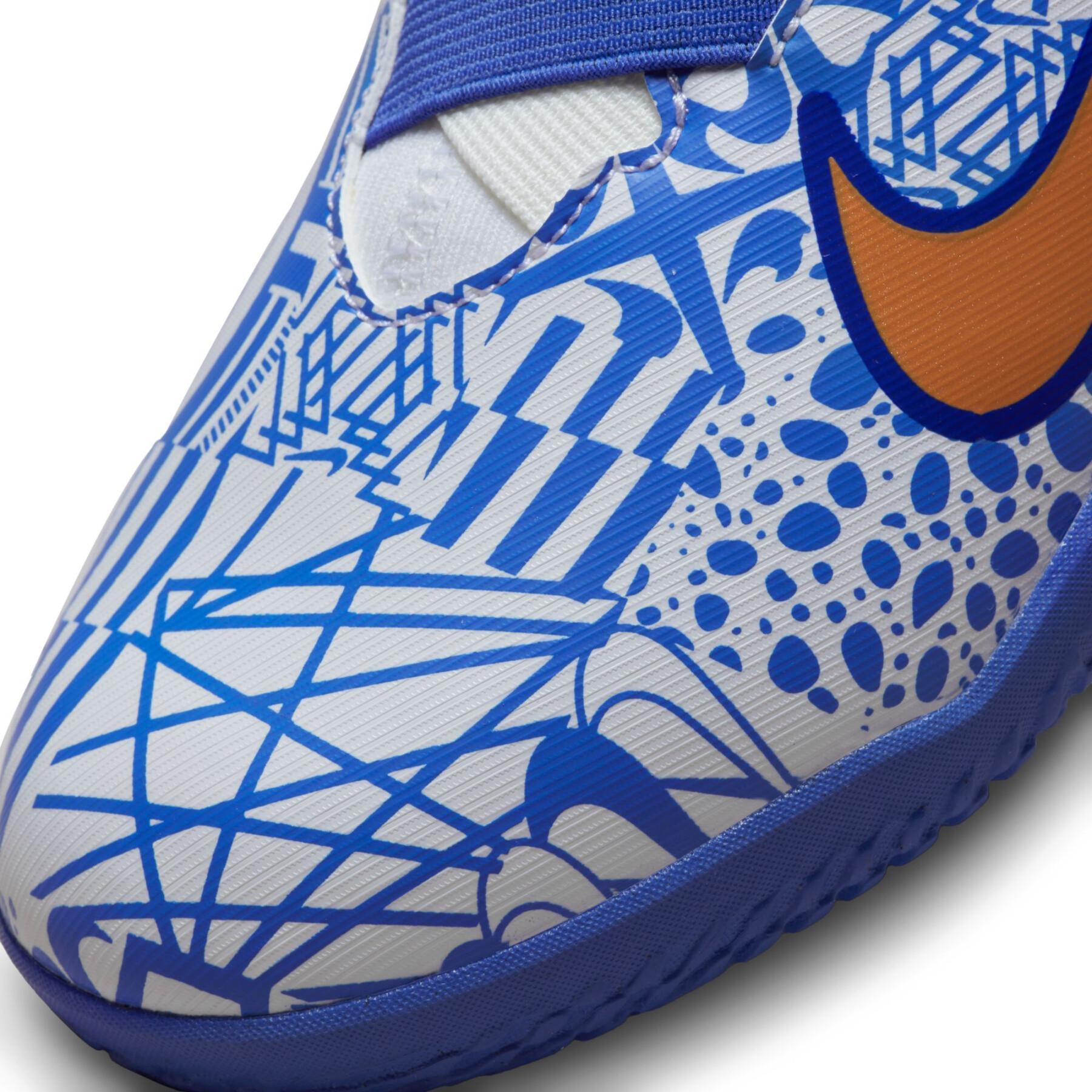 Sapatos de futebol para crianças Nike Zoom Mercurial Vapor 15 ACademy CR7 IC