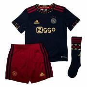 Mini kit de exterior para crianças Ajax Amsterdam 2022/23