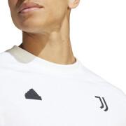 T-shirt Juventus Turin Designed for Gameday 2023/24
