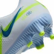 Sapatos de futebol Nike Phantom Gt2 Academy MG