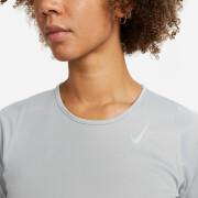 Camiseta feminina Nike Dri-FIT Race
