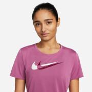 Camiseta feminina Nike Dri-FIT Swoosh run