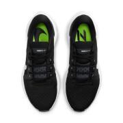 Sapatos de corrida para mulheres Nike Air Zoom Vomero 16