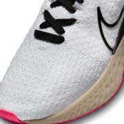 Sapatos de mulher running Nike React Infinity Run Flyknit 3