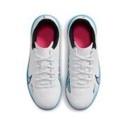 Sapatos de futebol para crianças Nike Mercurial Vapor 15 Club TF - Blast Pack
