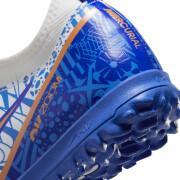 Sapatos de futebol para crianças Nike Zoom Mercurial Vapor 15 ACademy CR7 TF